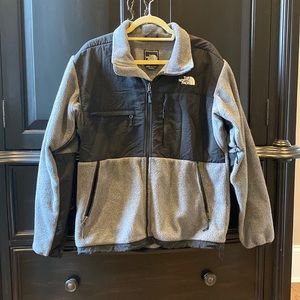 Mens Northface Denali jacket gray/black